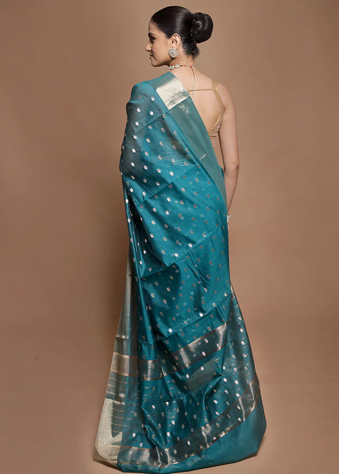 Green Kora Silk Saree With Blouse Piece - Image 3