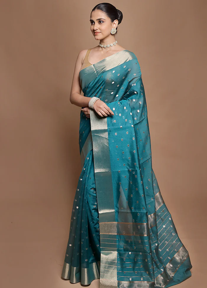 Green Kora Silk Saree With Blouse Piece - Image 4