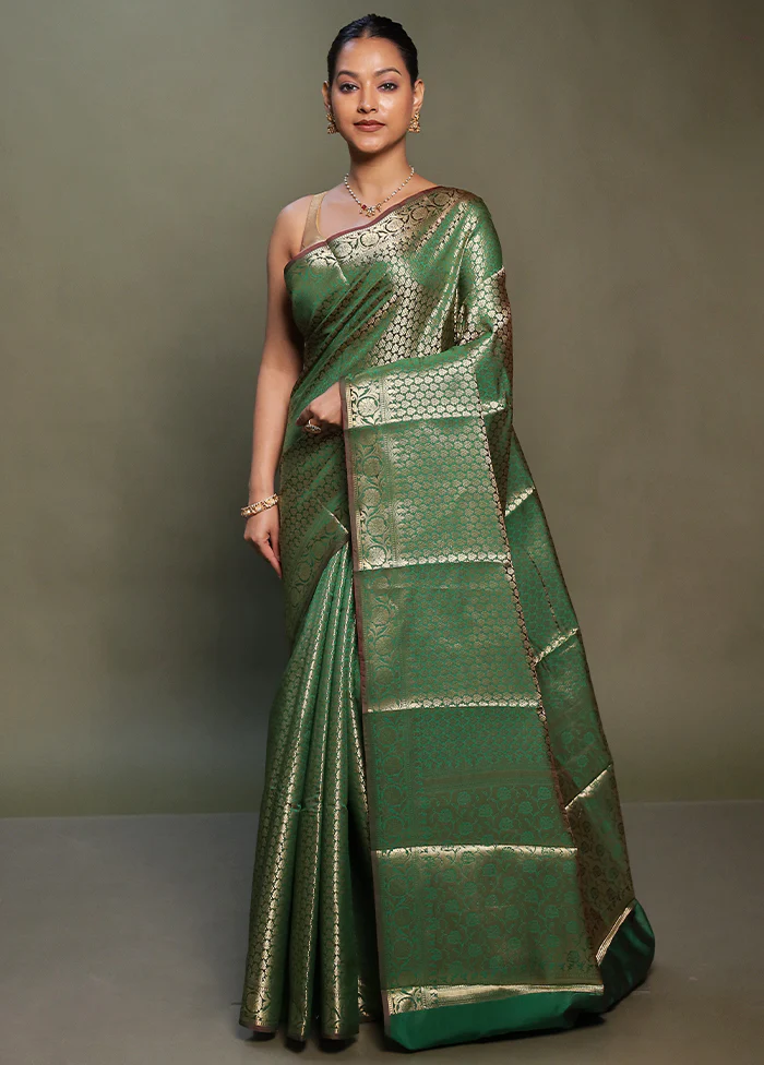 Green Kora Silk Saree With Blouse Piece - Image 2