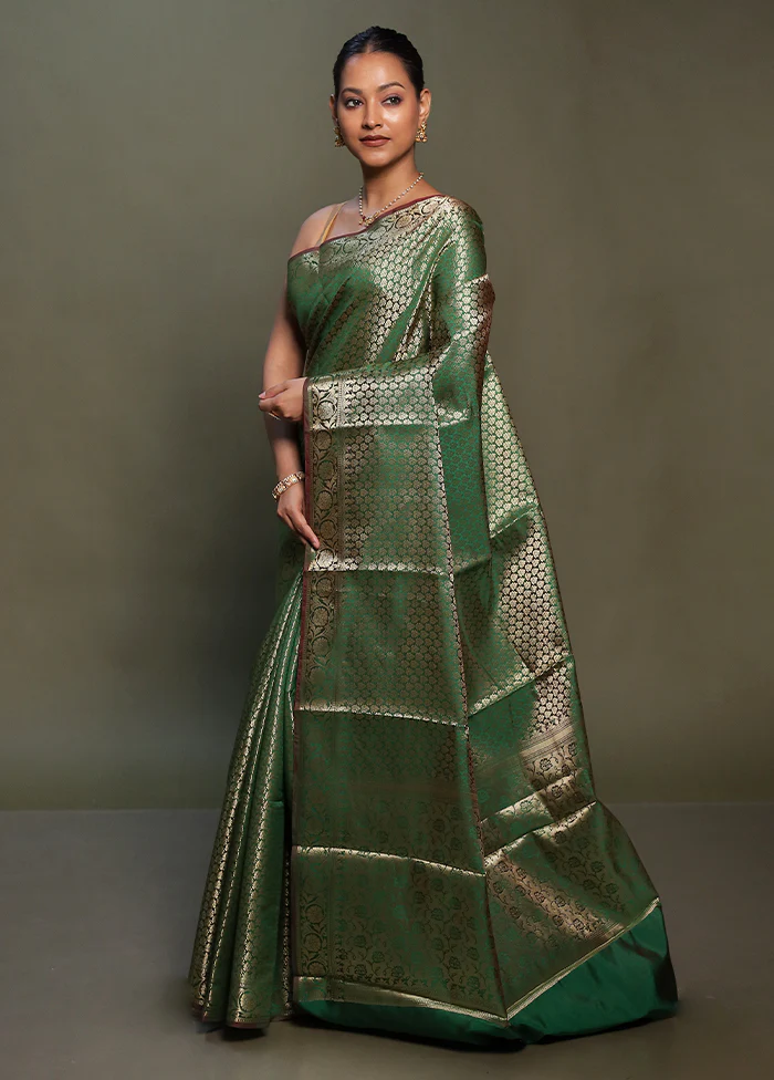 Green Kora Silk Saree With Blouse Piece - Image 4