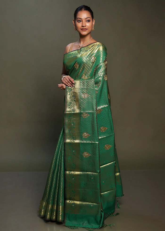 Green Kora Silk Saree With Blouse Piece - Image 4