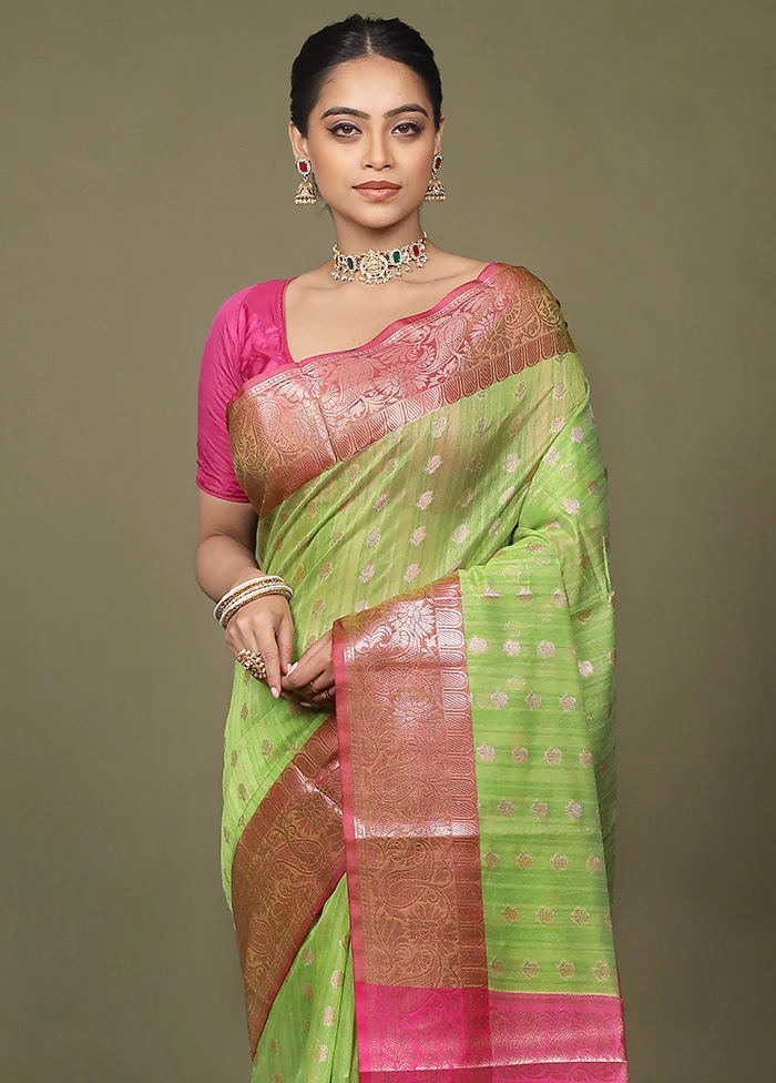 Green Kora Silk Saree With Blouse Piece