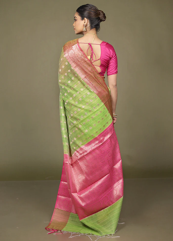 Green Kora Silk Saree With Blouse Piece - Image 3