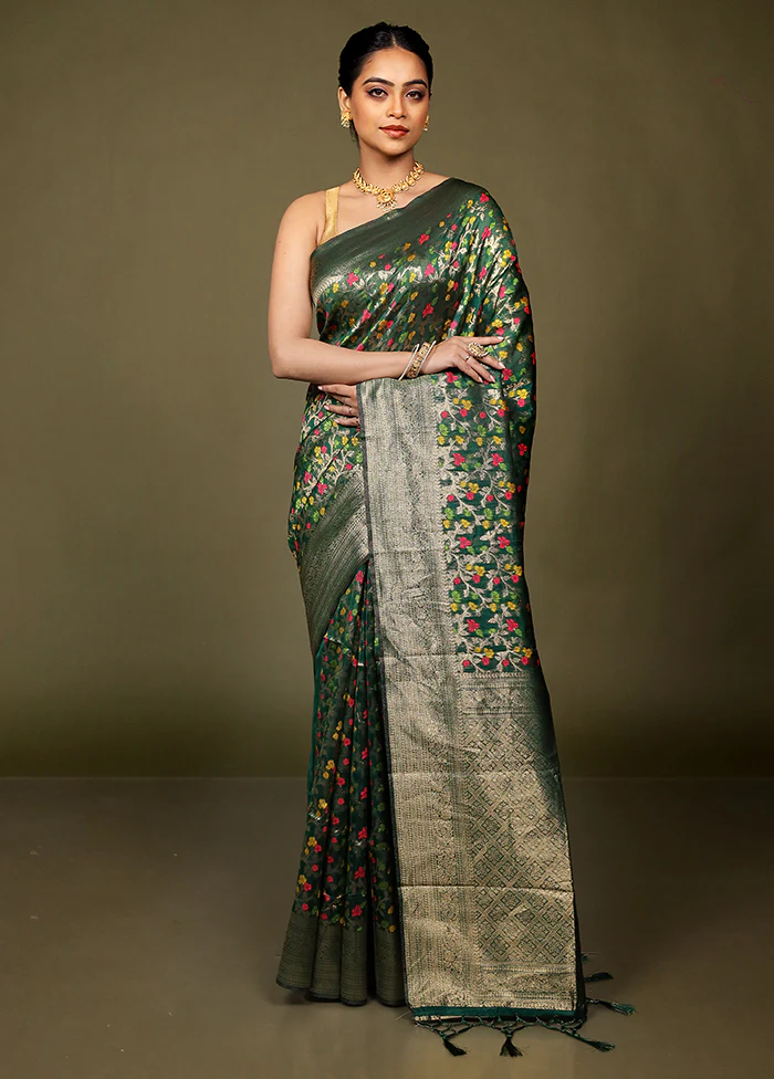 Green Kora Silk Saree With Blouse Piece - Image 2