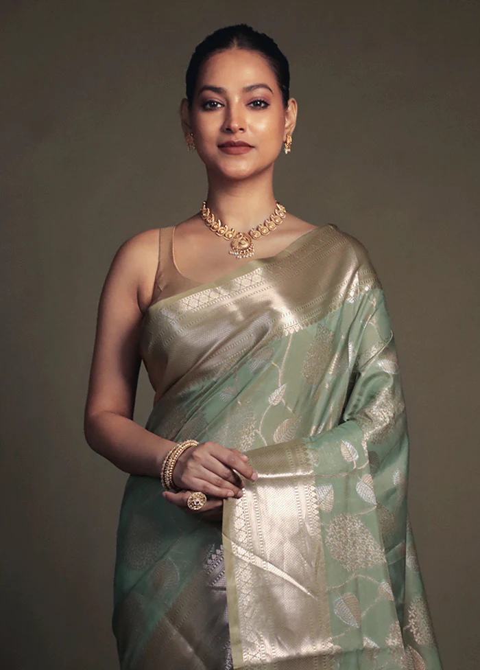 Green Kora Silk Saree With Blouse Piece - Image 2