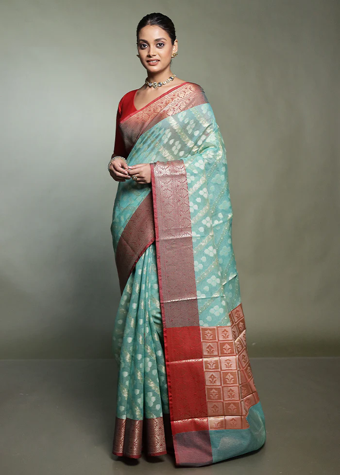 Green Kora Silk Saree With Blouse Piece - Image 2