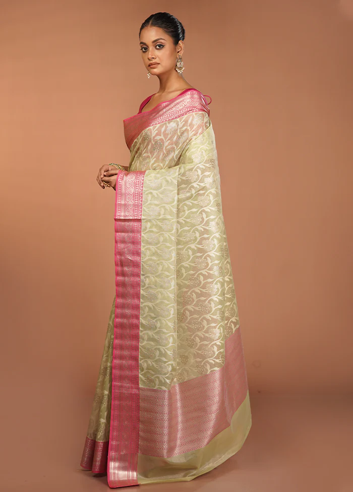 Green Kora Silk Saree With Blouse Piece - Image 4