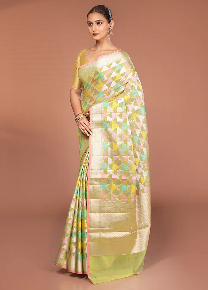 Green Kora Silk Saree With Blouse Piece - Image 4