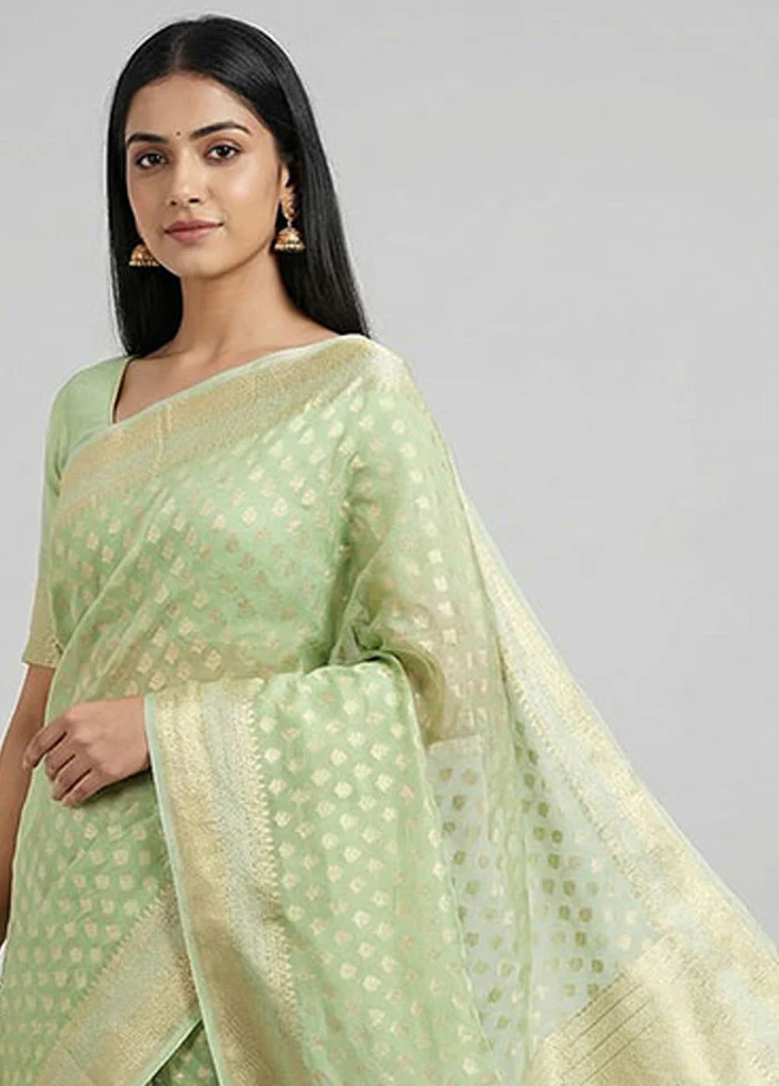 Green Kora Silk Saree With Blouse Piece - Image 2
