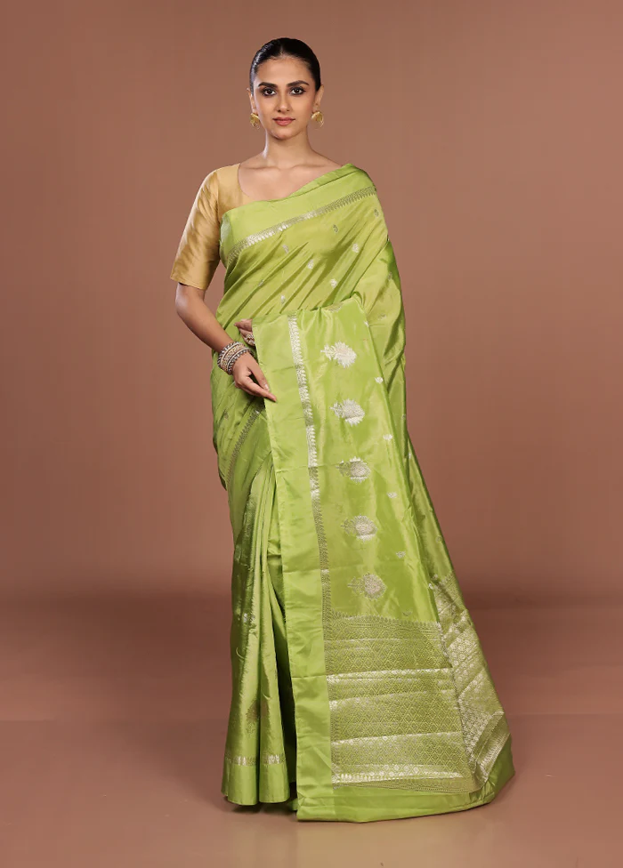 Green Kora Silk Saree With Blouse Piece - Image 2