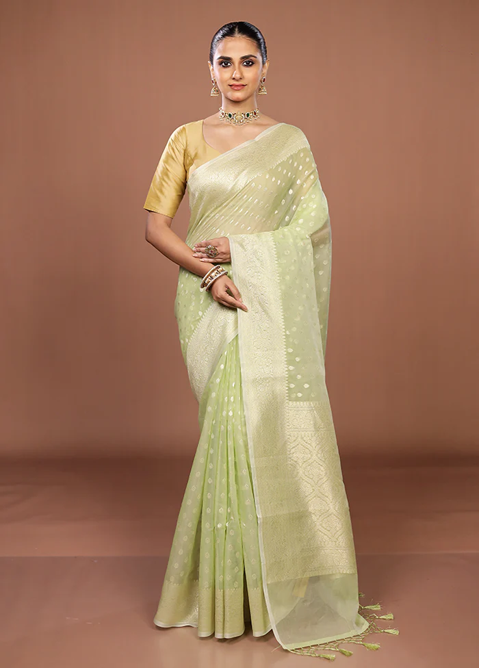 Green Kora Silk Saree With Blouse Piece - Image 2