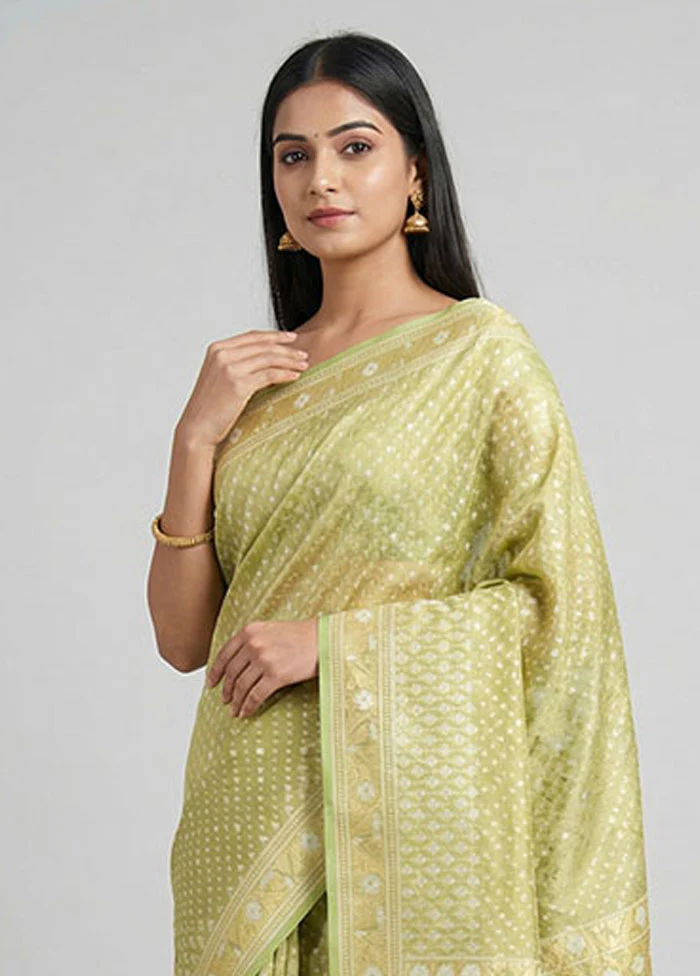 Green Kora Silk Saree With Blouse Piece - Image 2