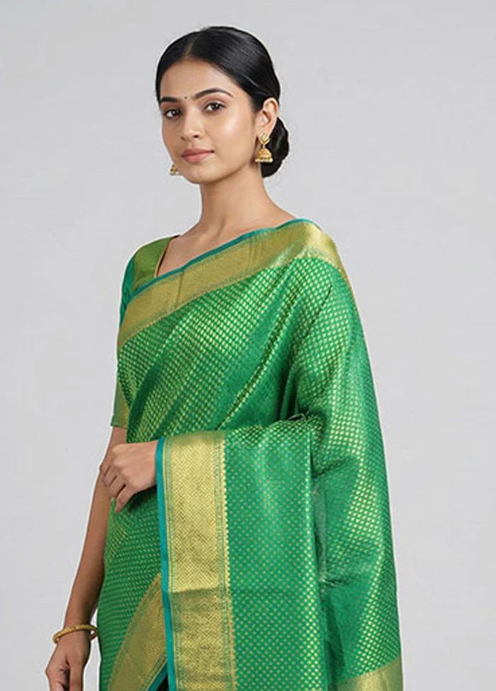 Green Kora Silk Saree With Blouse Piece - Image 2