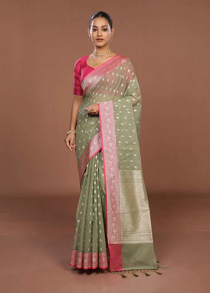 Green Kora Silk Saree With Blouse Piece - Image 2
