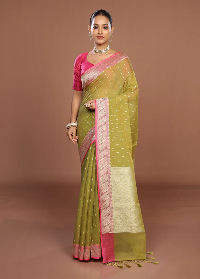 Green Kora Silk Saree With Blouse Piece - Image 2