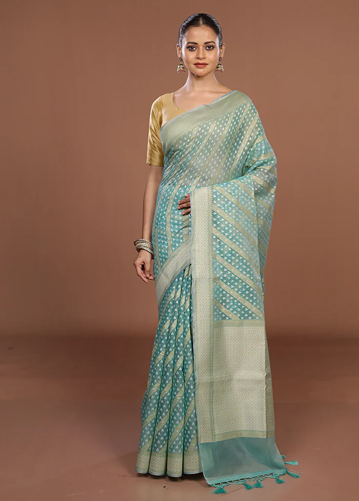 Blue Kora Silk Saree With Blouse Piece - Image 2