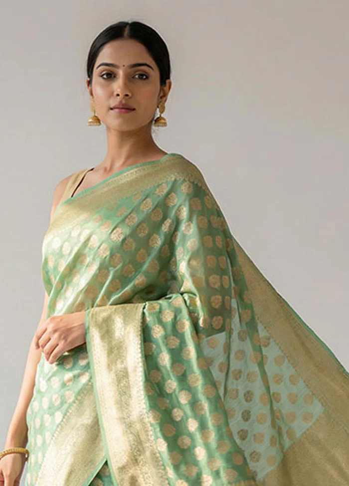 Green Kora Silk Saree With Blouse Piece - Image 2