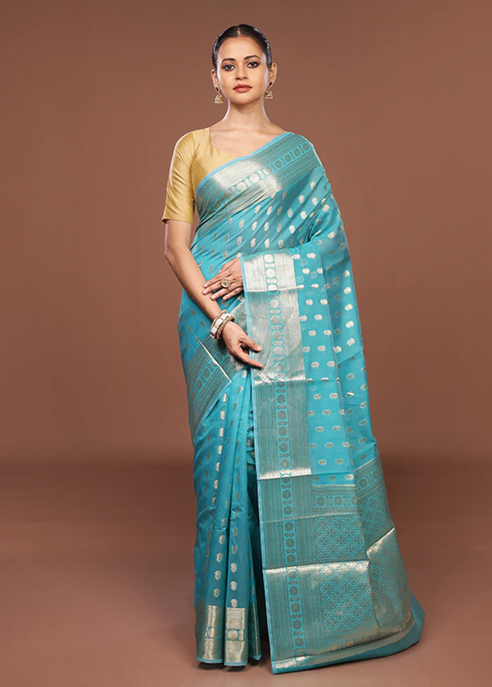 Green Kora Silk Saree With Blouse Piece - Image 2