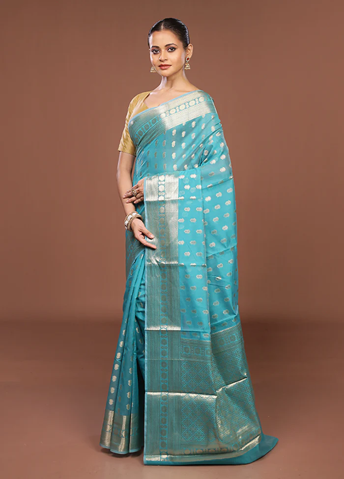 Green Kora Silk Saree With Blouse Piece - Image 4