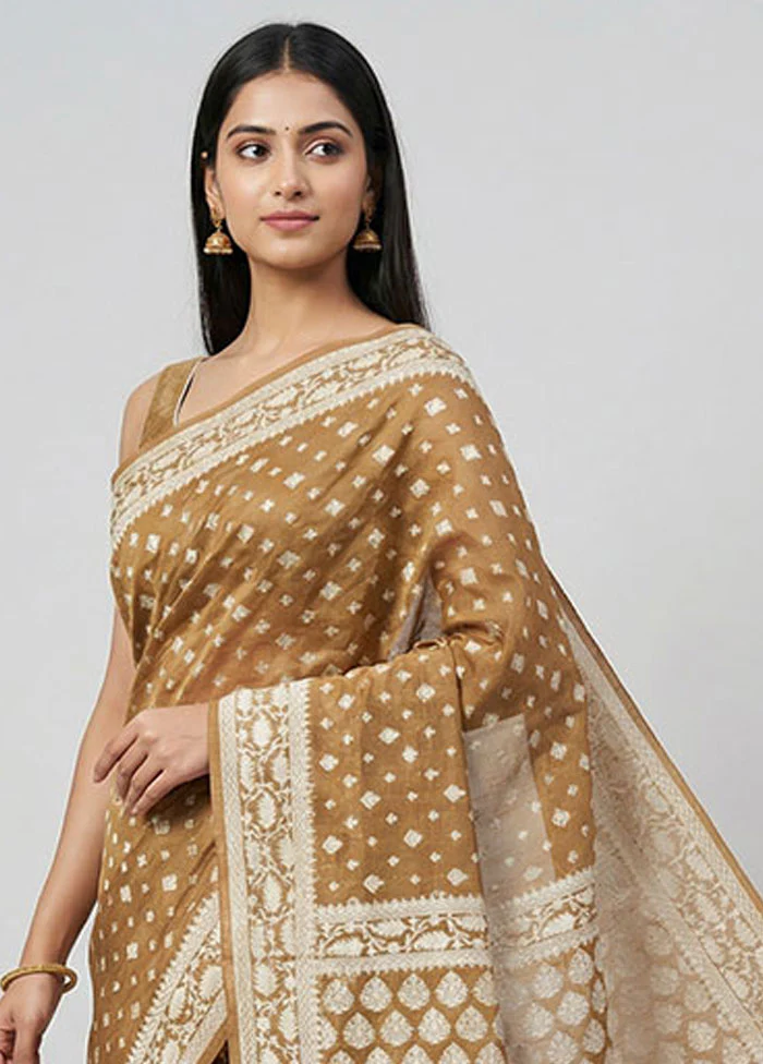 Green Kora Silk Saree With Blouse Piece - Image 2