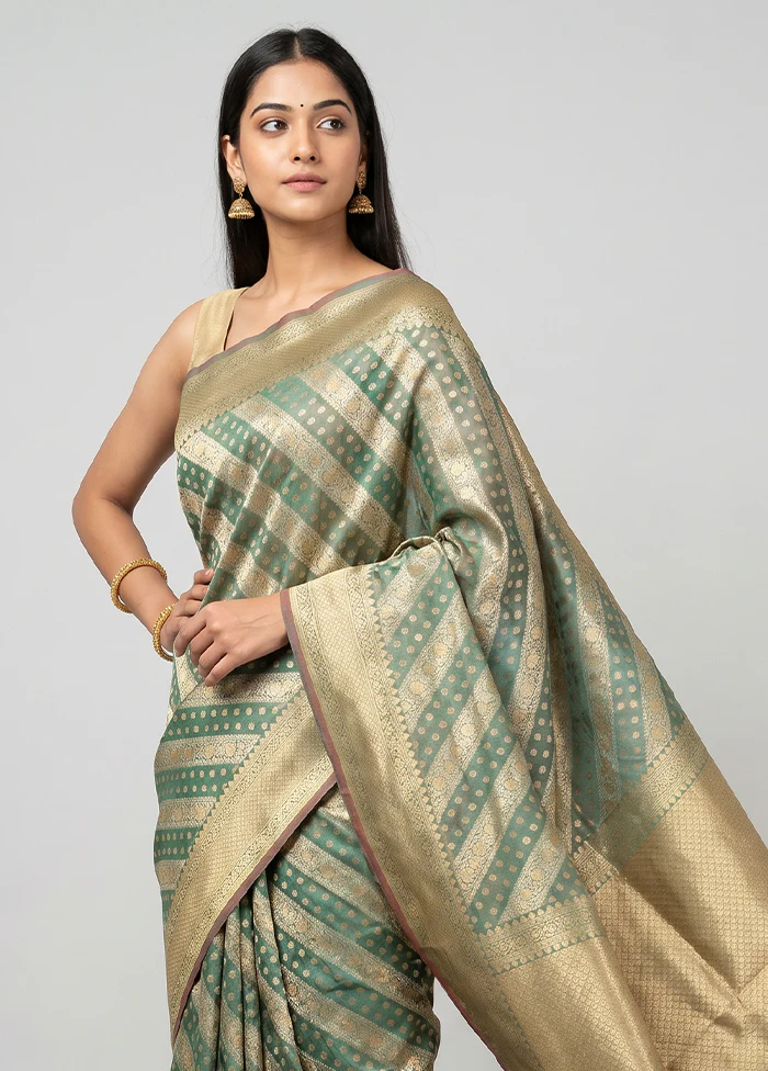 Green Kora Silk Saree With Blouse Piece - Image 2