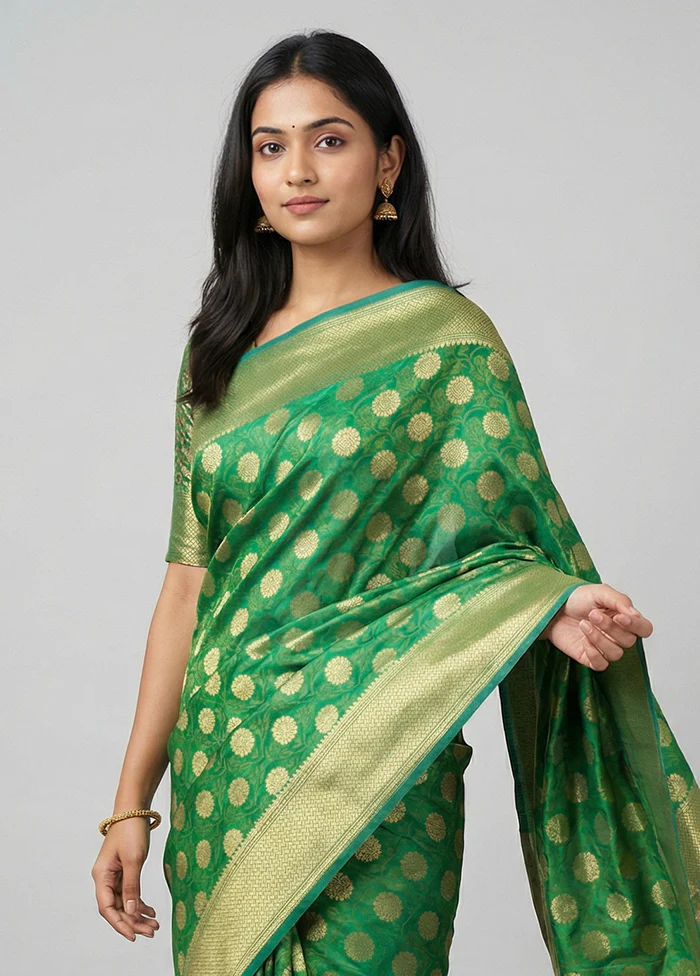 Green Kora Silk Saree With Blouse Piece - Image 2