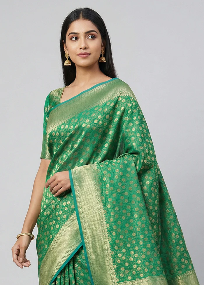 Green Kora Silk Saree With Blouse Piece - Image 2