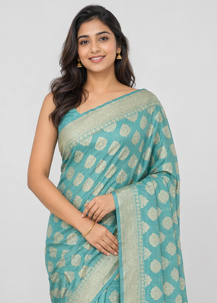 Green Kora Silk Saree With Blouse Piece - Image 2