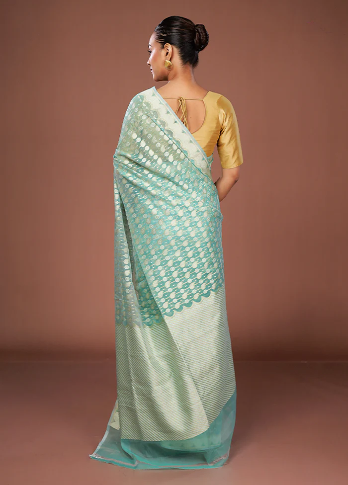 Green Kora Silk Saree With Blouse Piece - Image 3