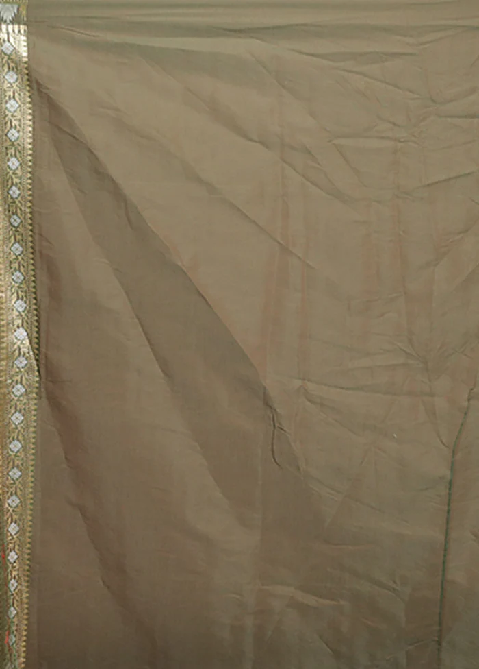 Green Kora Silk Saree With Blouse Piece - Image 5