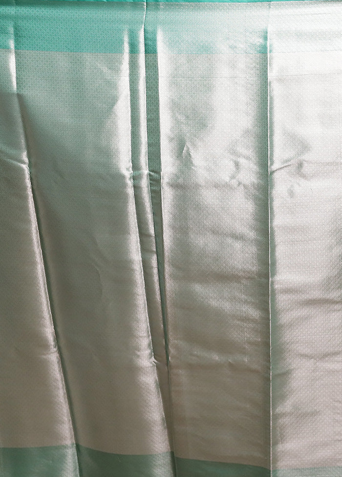 Green Kota Cotton Saree With Blouse Piece - Image 5