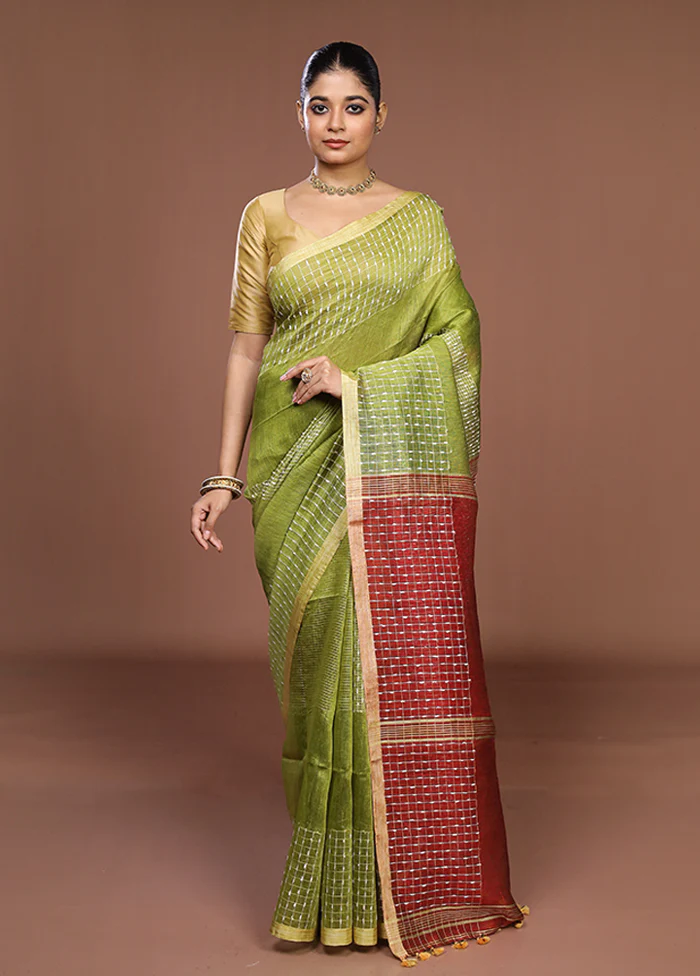 Green Linen Silk Saree With Blouse Piece - Image 2