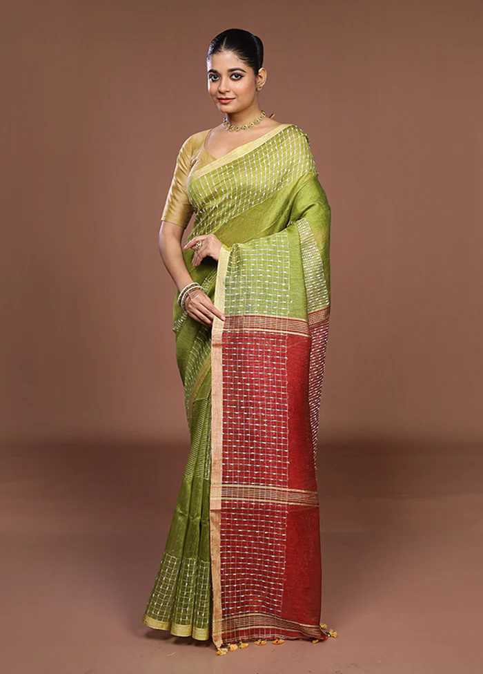 Green Linen Silk Saree With Blouse Piece - Image 4