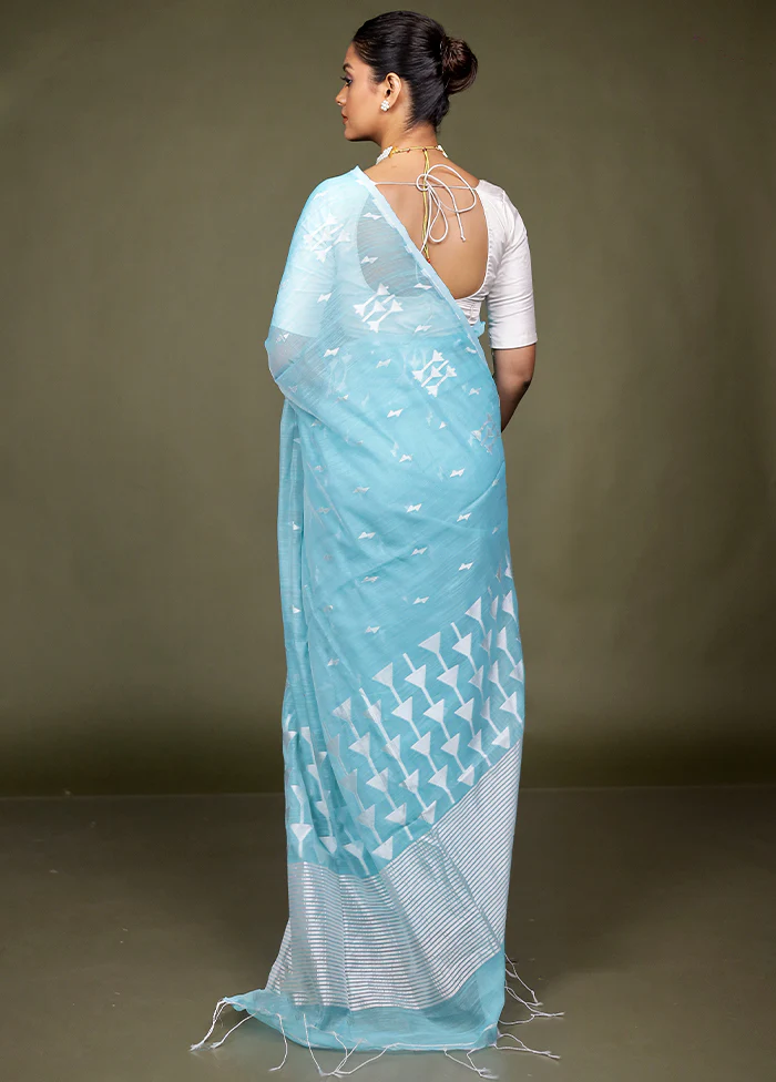 Blue Matka Silk Saree With Blouse Piece - Image 3