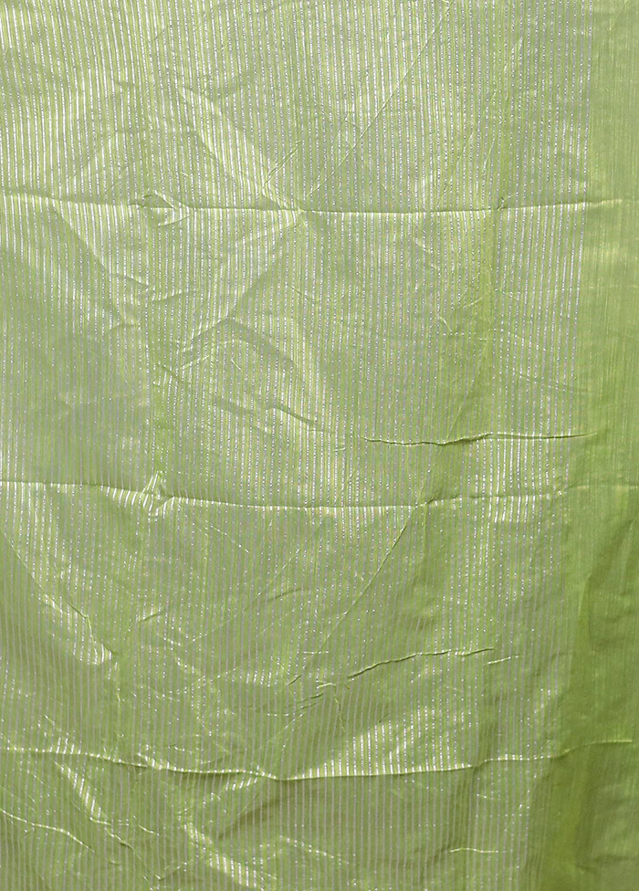 Green Matka Silk Saree With Blouse Piece - Image 5