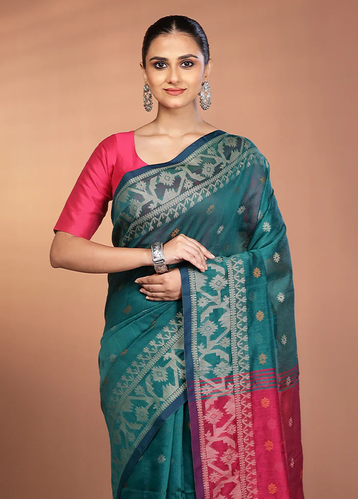 Green Matka Silk Saree With Blouse Piece