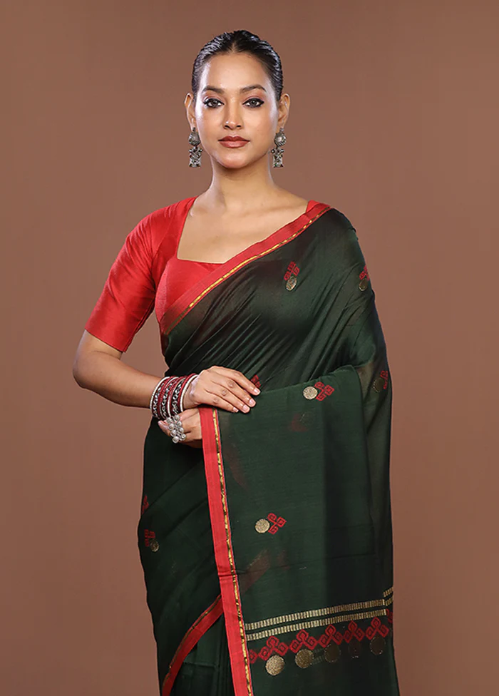 Green Matka Silk Saree With Blouse Piece