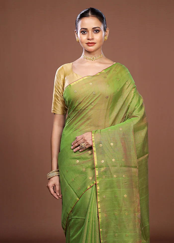 Green Matka Silk Saree With Blouse Piece