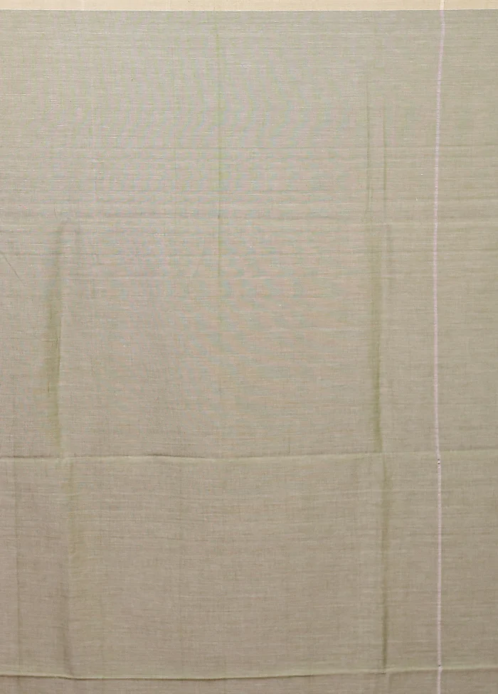 Green Matka Silk Saree With Blouse Piece - Image 5