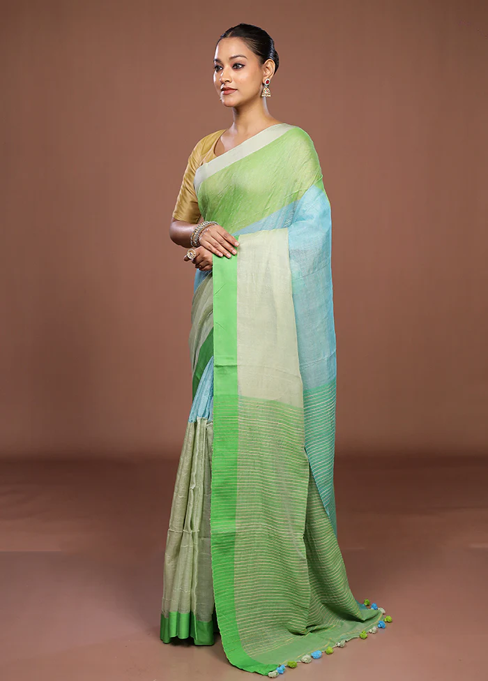 Green Matka Silk Saree With Blouse Piece - Image 4