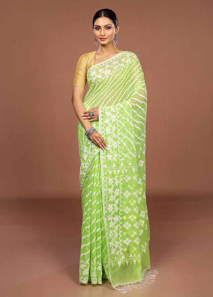 Green Jamdani Cotton Saree Without Blouse Piece - Image 2