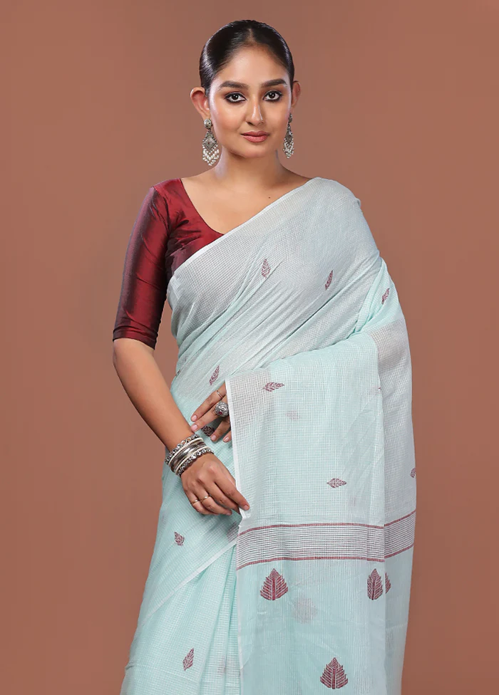 Blue Matka Silk Saree With Blouse Piece