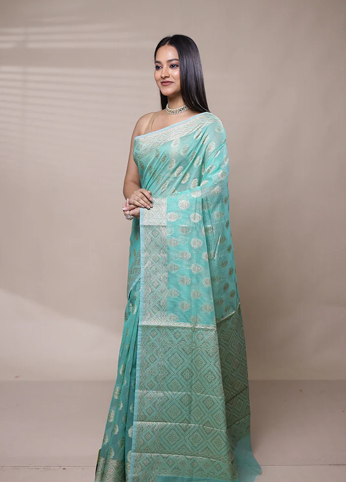 Green Net Saree With Blouse Piece - Image 4