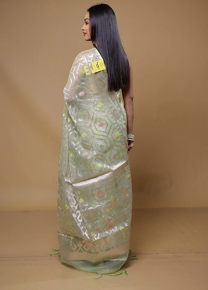 Green Organza Saree With Blouse Piece - Image 3