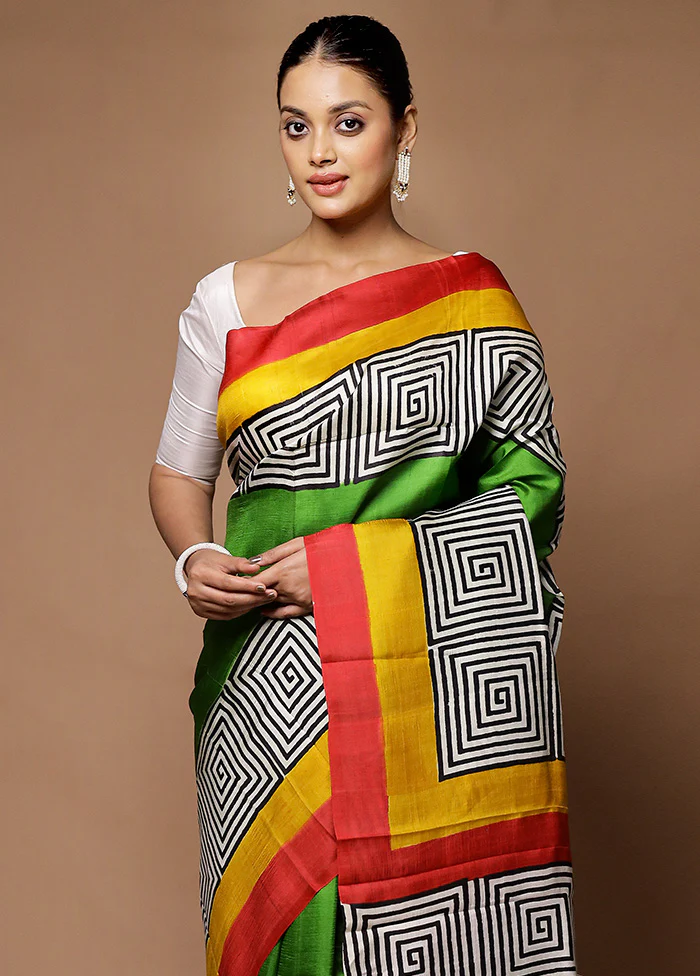 Green Printed Pure Silk Saree Without Blouse Piece - Image 2