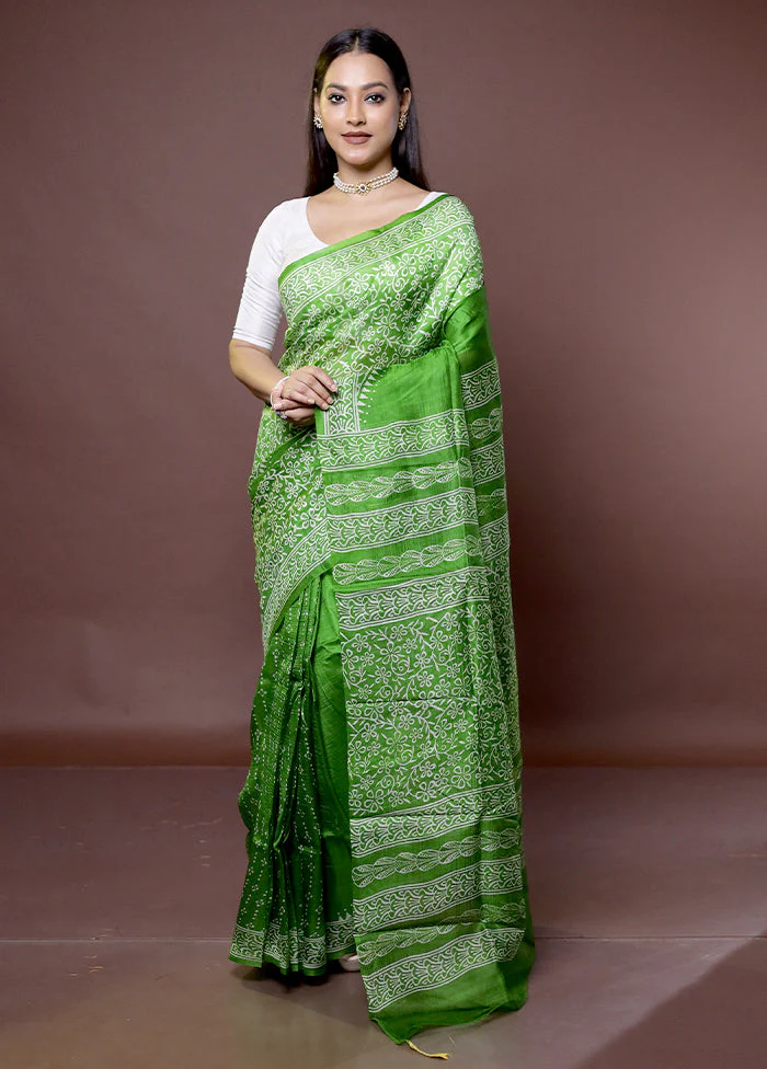 Green Printed Pure Silk Saree Without Blouse Piece - Image 2
