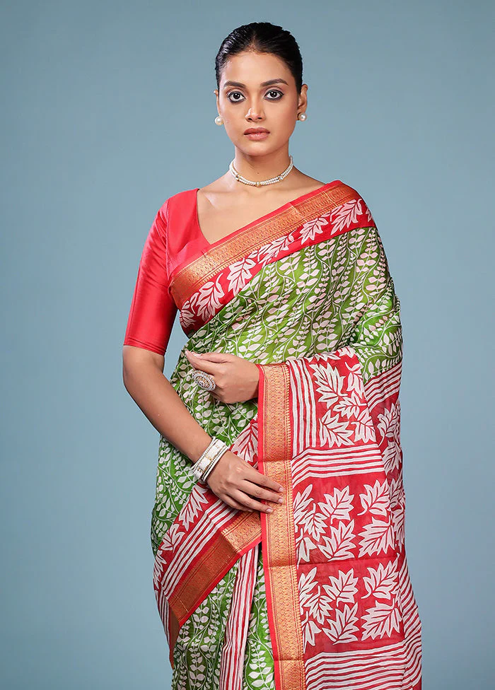 Green Printed Pure Silk Saree Without Blouse Piece