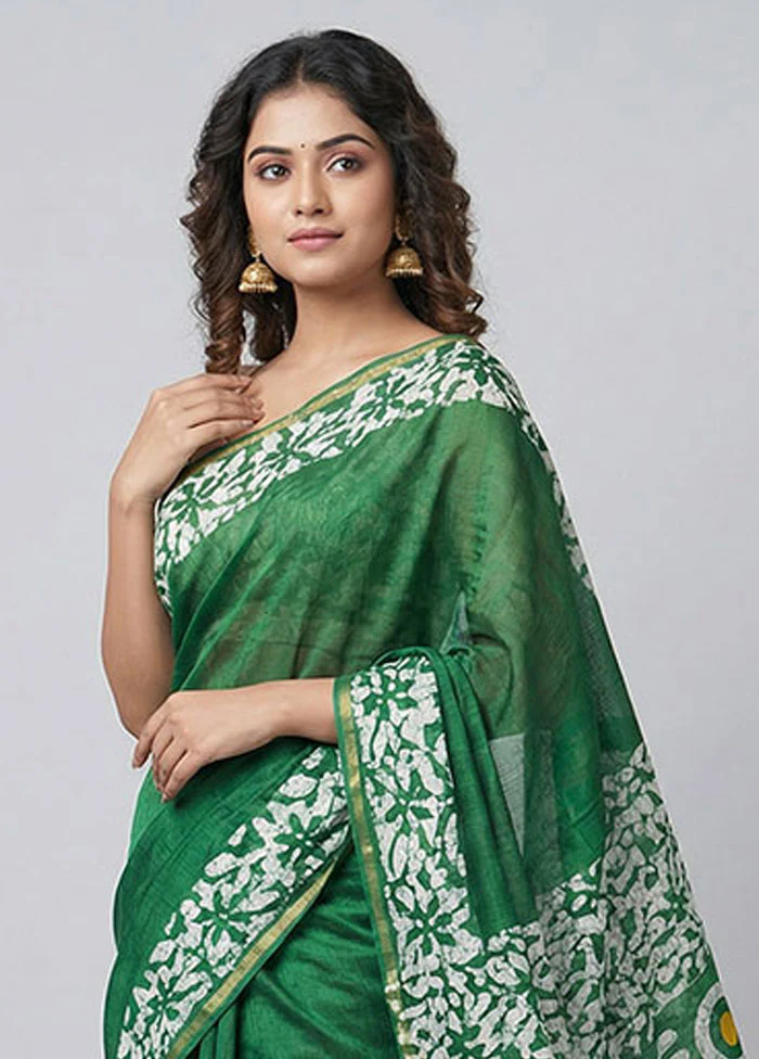 Green Printed Silk Saree Without Blouse Piece - Image 2