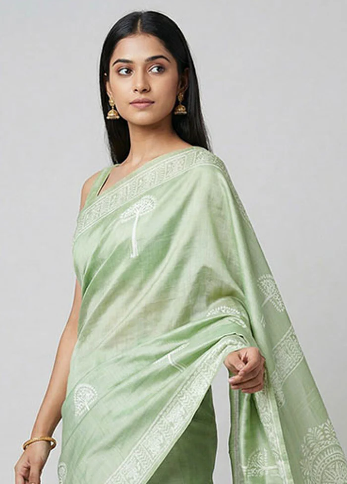 Green Printed Silk Saree Without Blouse Piece - Image 2