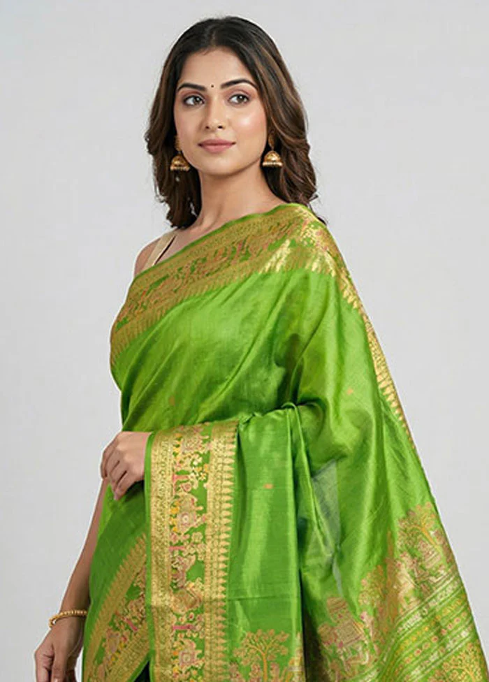 Green Printed Pure Silk Saree Without Blouse Piece - Image 2